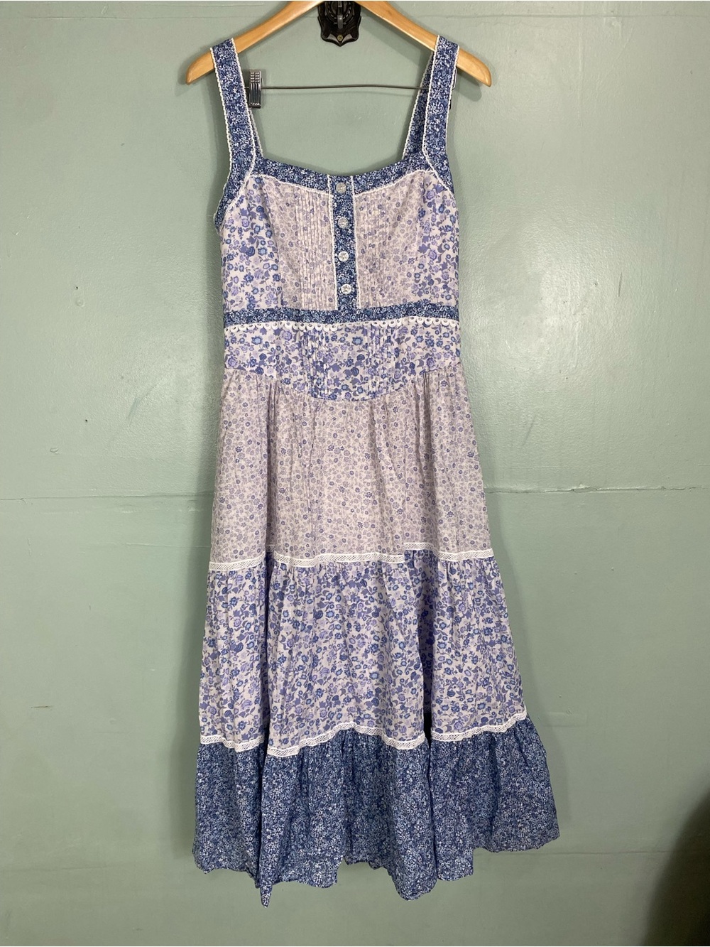 Anthropologie Printed Pintuck Sleeveless Dress Tiered Sundress Blue Sz L Floral - Picture 2 of 6